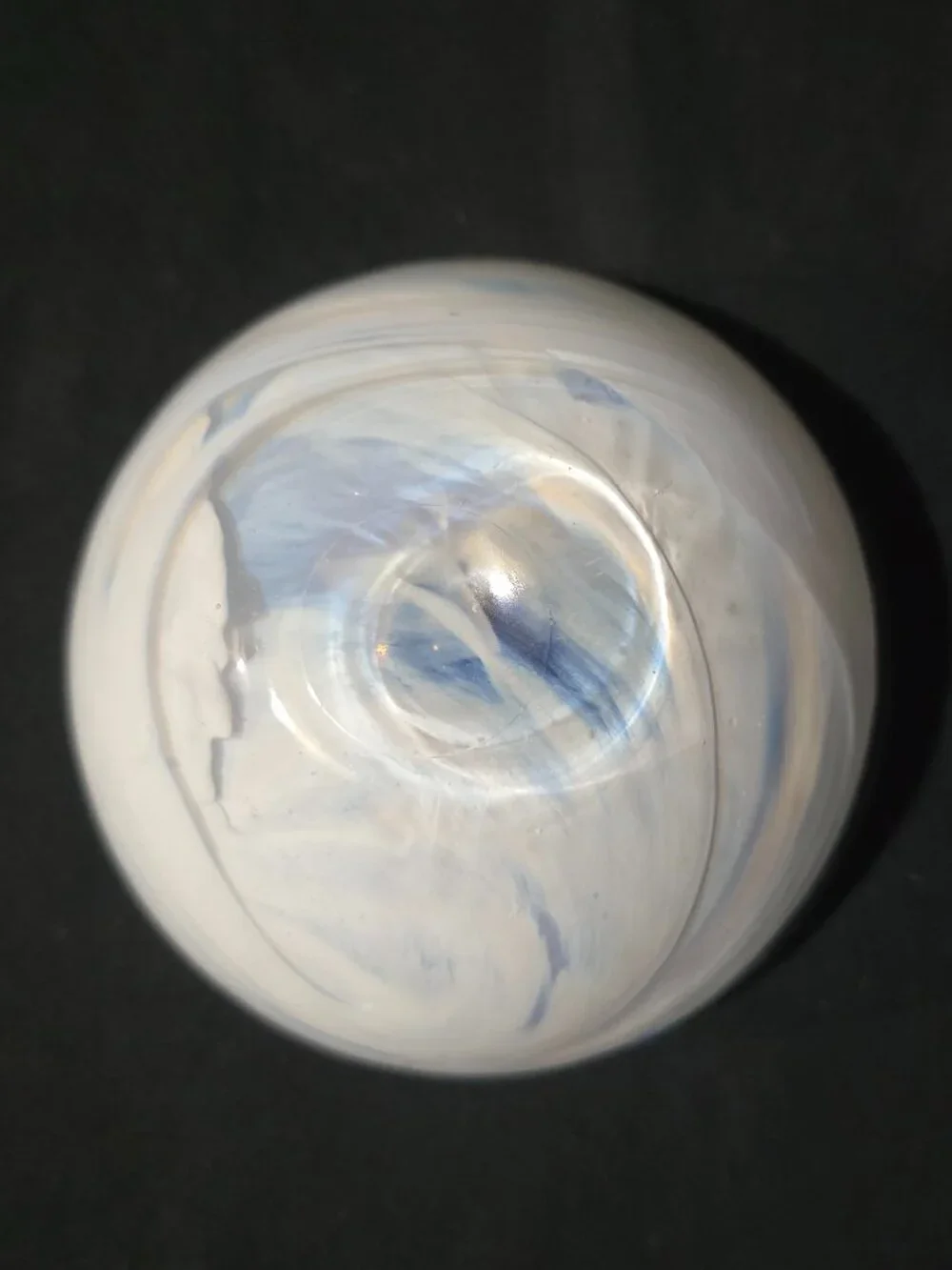 KOSTA BODA Atoll Votive Candle Holder - White Clear Swirl